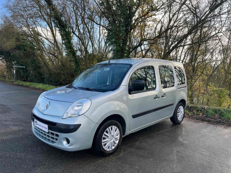 RENAULT KANGOO 1.5 DCI 75CV AUTHENTIQUE 81000 2011