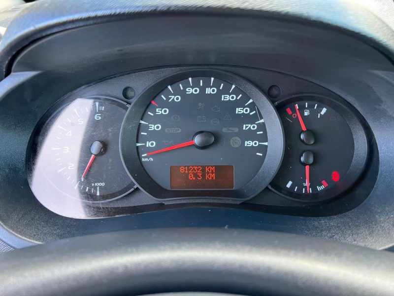 RENAULT KANGOO 1.5 DCI 75CV AUTHENTIQUE 81000 2011