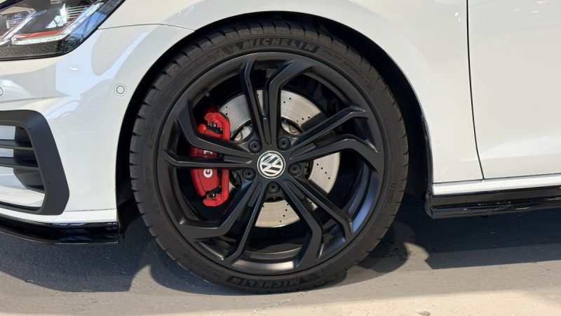 Volkswagen Golf 7 GTI TCR 290ch - Toit ouvrant - PPF -Ligne akrapovic-Dynaudio