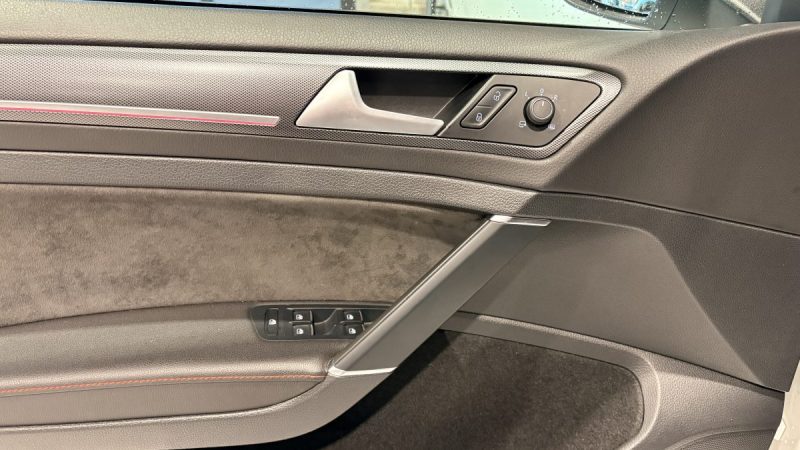 Volkswagen Golf 7 GTI TCR 290ch - Toit ouvrant - PPF -Ligne akrapovic-Dynaudio