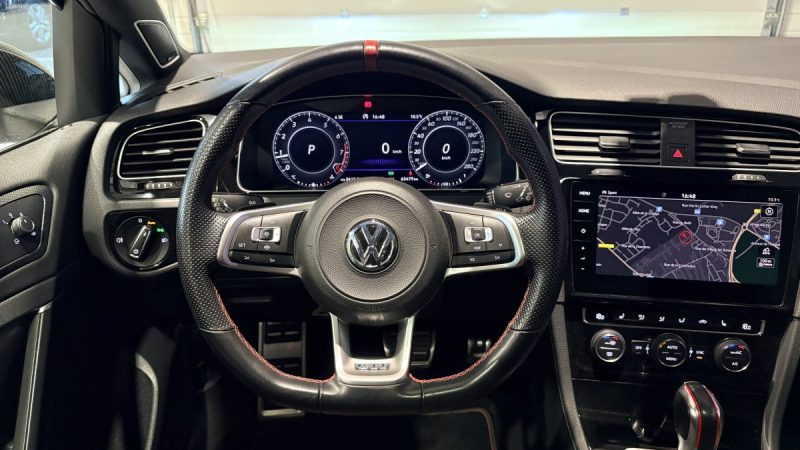 Volkswagen Golf 7 GTI TCR 290ch - Toit ouvrant - PPF -Ligne akrapovic-Dynaudio