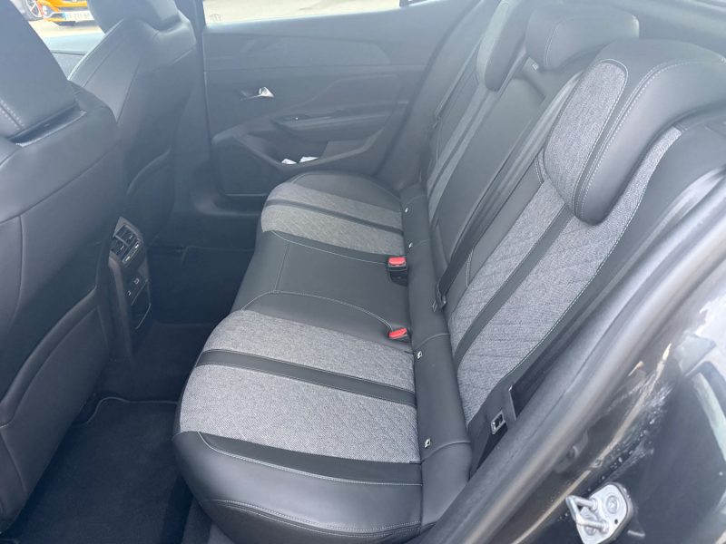 Peugeot 408  PHEV 225ch Allure Pack e-EAT8 114MKM