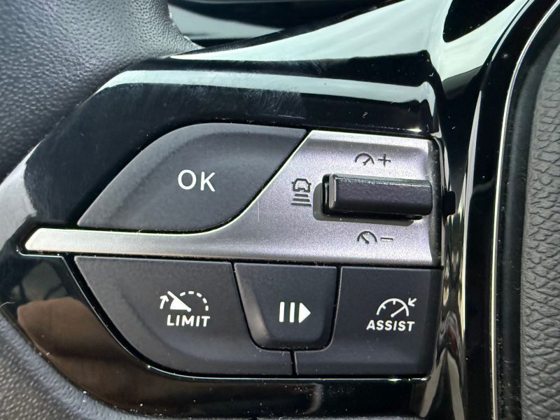 Peugeot 408  PHEV 225ch Allure Pack e-EAT8 114MKM