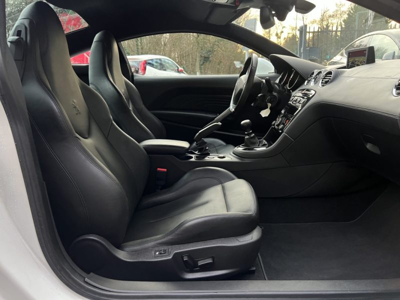 PEUGEOT RCZ PHASE 2 1.6 THP 156 Cv ORIGINE FRANCE / 61 800 Kms - GARANTIE 1 AN