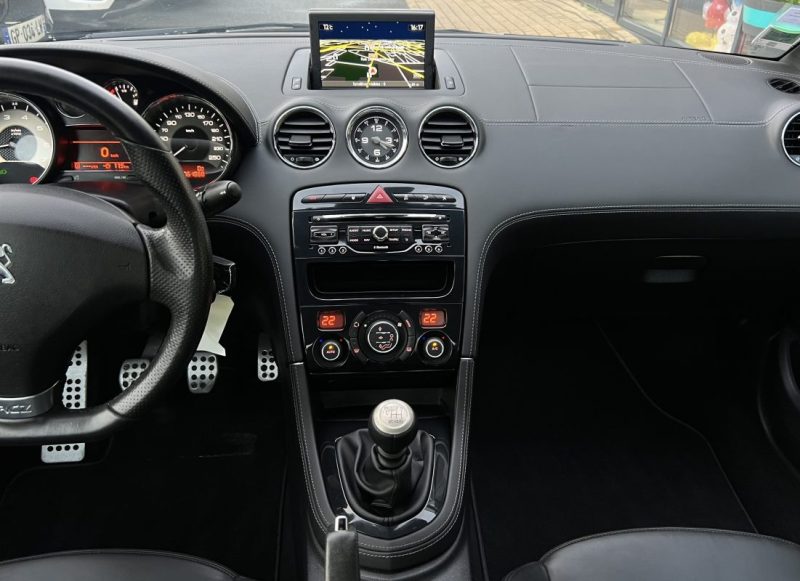 PEUGEOT RCZ PHASE 2 1.6 THP 156 Cv ORIGINE FRANCE / 61 800 Kms - GARANTIE 1 AN