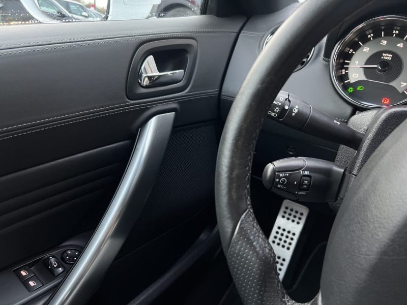 PEUGEOT RCZ PHASE 2 1.6 THP 156 Cv ORIGINE FRANCE / 61 800 Kms - GARANTIE 1 AN