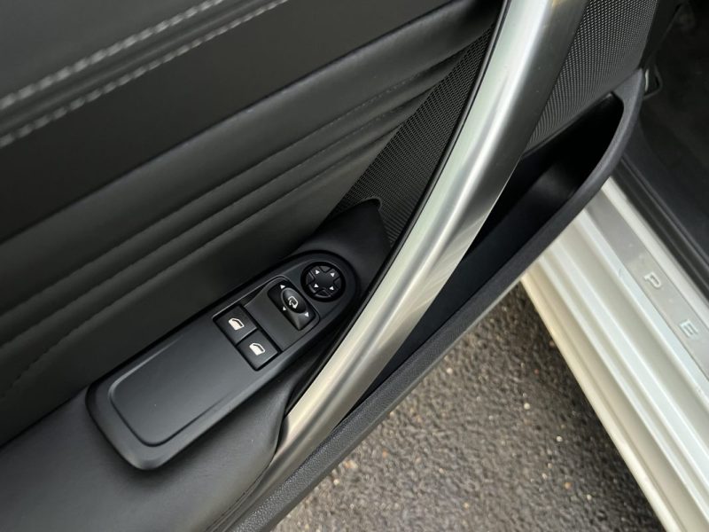 PEUGEOT RCZ PHASE 2 1.6 THP 156 Cv ORIGINE FRANCE / 61 800 Kms - GARANTIE 1 AN