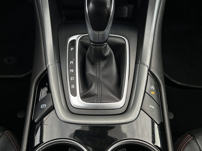 FORD MONDEO 4 IV SW / BREAK ST Line 2.0 TDCI 150 Cv BOITE AUTOMATIQUE TOIT OUVRANT APPLE & ANDROID