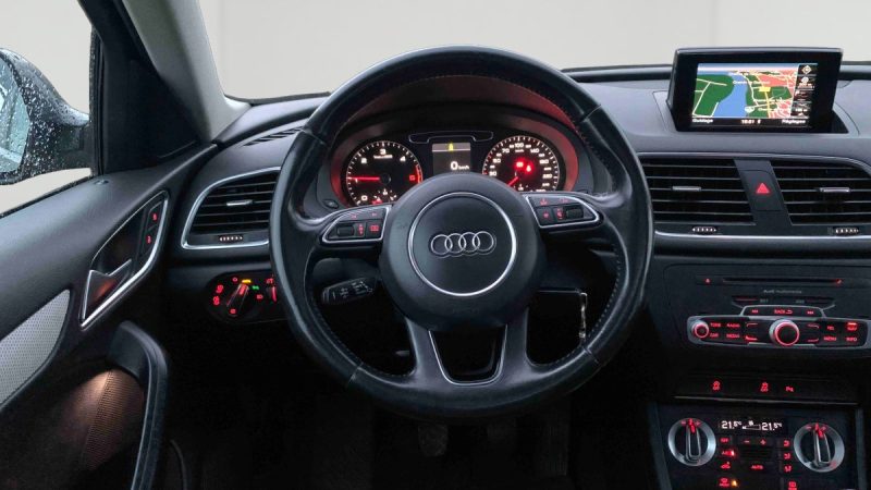 AUDI Q3 2.0 TDI 140CH AMBIENTE 2013