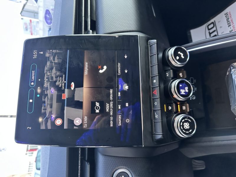 RENAULT CLIO V 1.0 TCE 100 INTENS