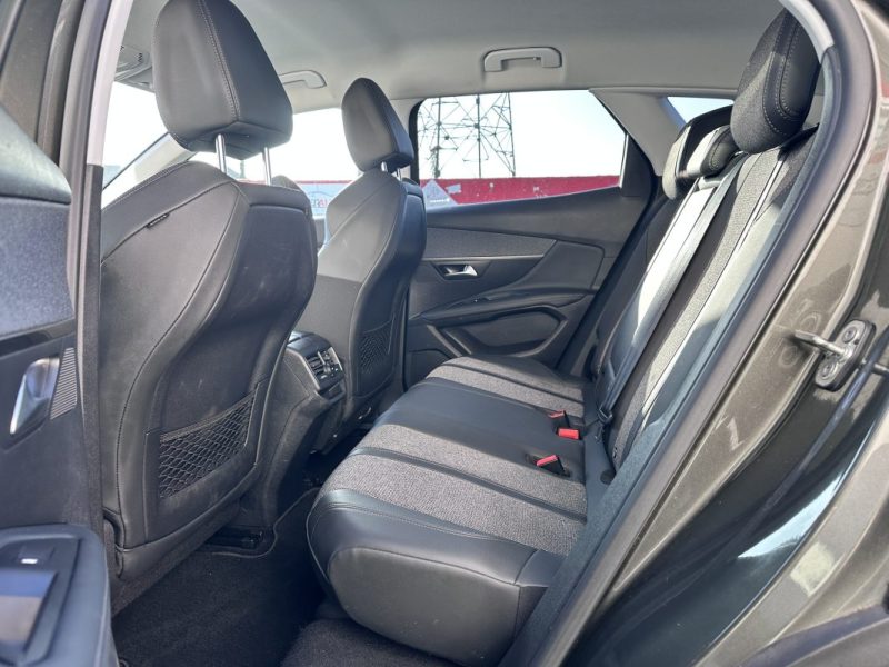 PEUGEOT 3008 1.5 HDI 130CV ALLURE / 1ERE MAIN