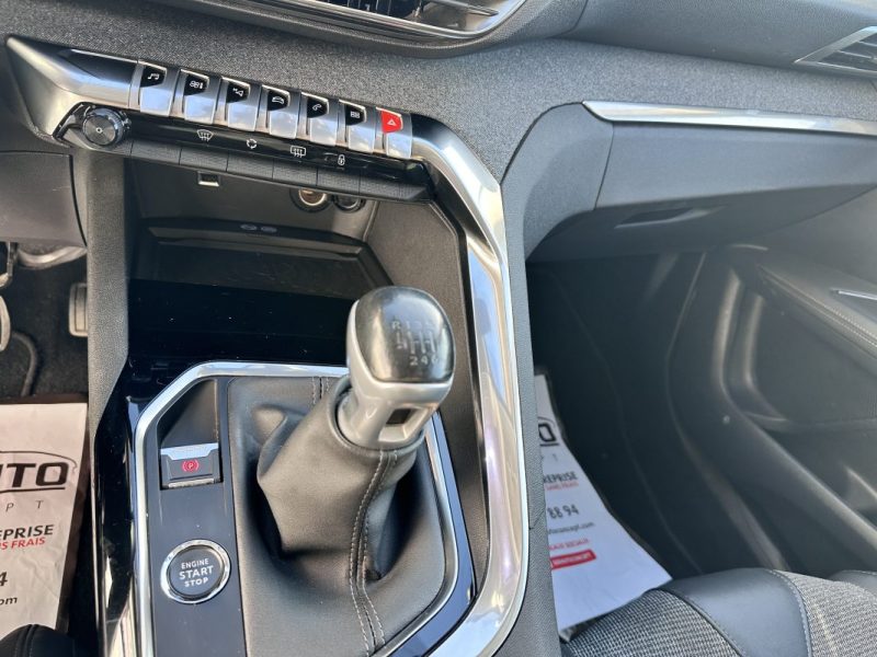 PEUGEOT 3008 1.5 HDI 130CV ALLURE / 1ERE MAIN