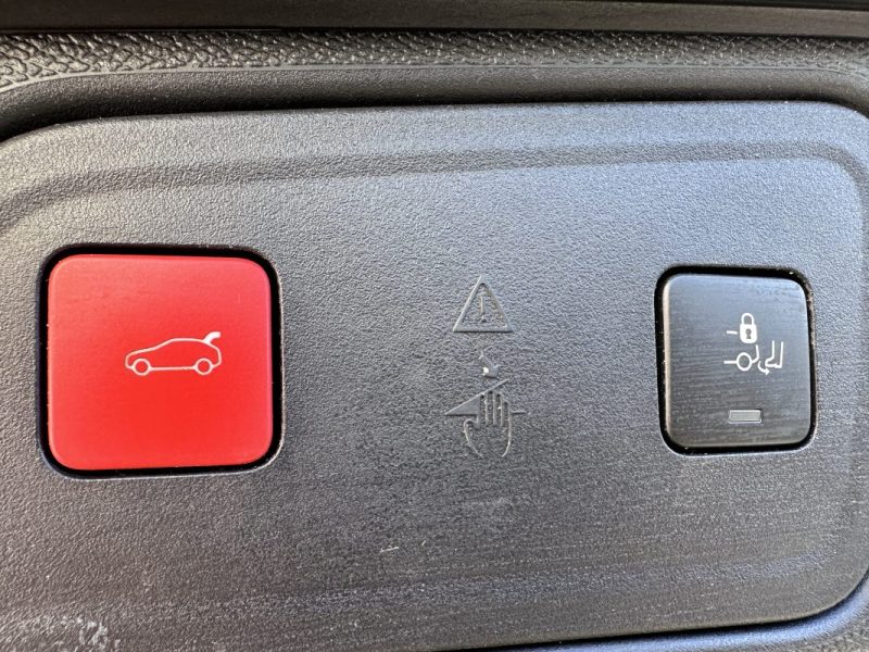 PEUGEOT 3008 1.5 HDI 130CV ALLURE / 1ERE MAIN