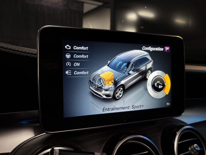 MERCEDES GLC 220D 170CV SPORTLINE PACK AMG 4-MATIC TOIT OUVRANT / BURMESTER / 360° / SIÈGES ELECT A MÉMOIRES