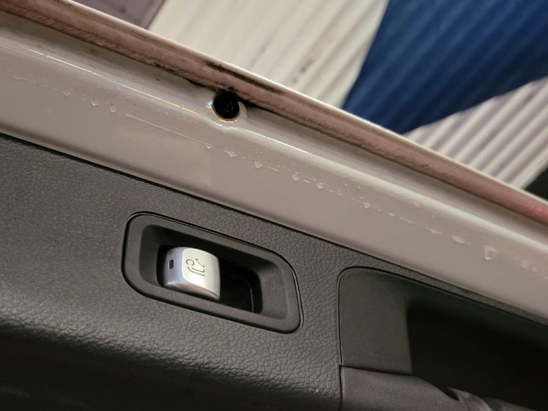 MERCEDES GLC 220D 170CV SPORTLINE PACK AMG 4-MATIC TOIT OUVRANT / BURMESTER / 360° / SIÈGES ELECT A MÉMOIRES