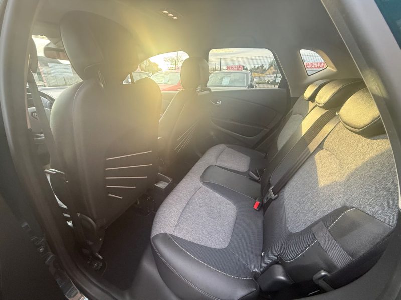 RENAULT CAPTUR PHASE 2 INTENS 0.9 TCE - 12V TURBO 2018