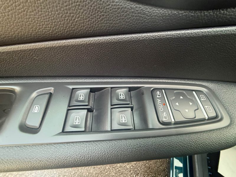 RENAULT CAPTUR PHASE 2 INTENS 0.9 TCE - 12V TURBO 2018