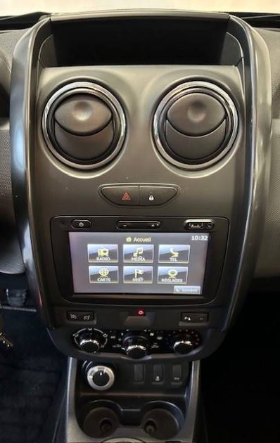 DACIA DUSTER 1.5 DCI 110CH PRESTIGE 4X4 2013