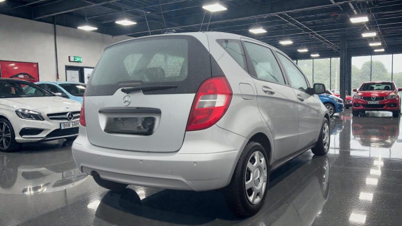 MERCEDES A160 ELEGANCE 1ER MAIN GARANTIE 6MOIS