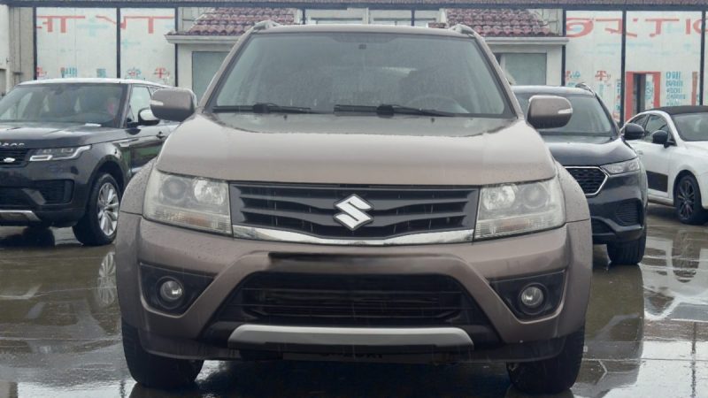SUZUKI GRAND VITARA 1.9 DDIS 5PORTES 2013 GARANTIE 6MOIS