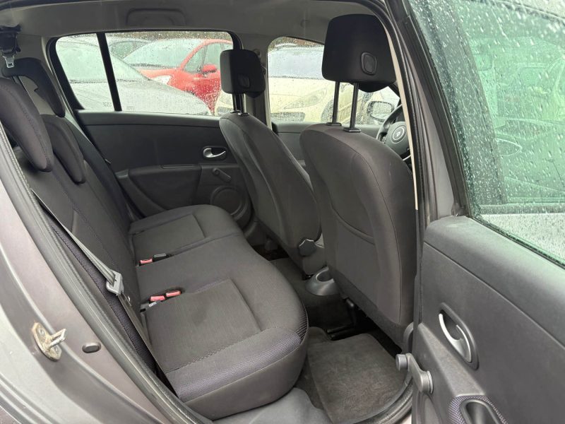 RENAULT CLIO III EXPRESSION 1.5DCI 85cv 