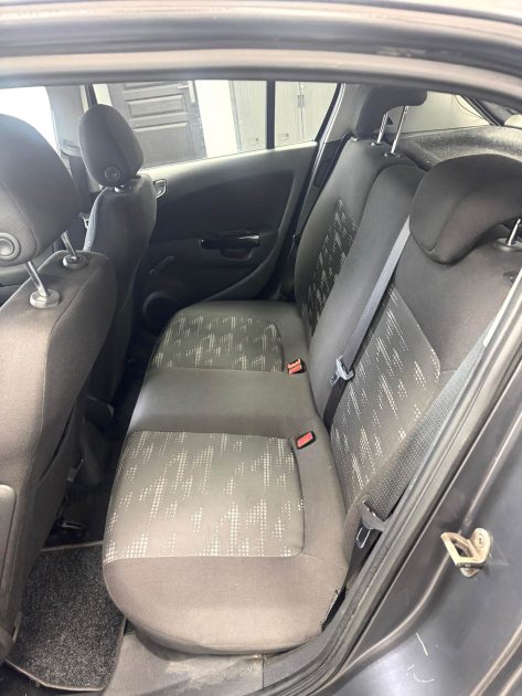 OPEL CORSA D 1.3 CDTI 75 FAP COSMO  5P 2011