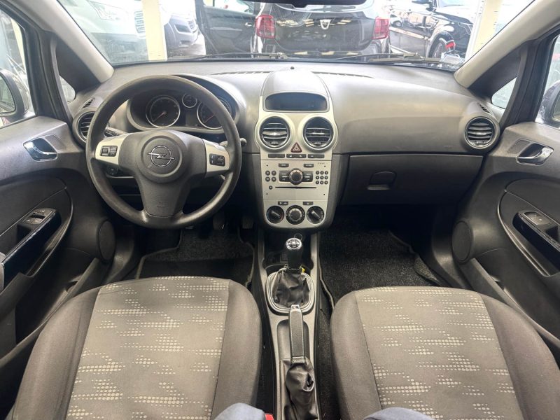 OPEL CORSA D 1.3 CDTI 75 FAP COSMO  5P 2011