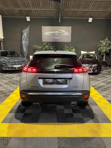 MAGNIFIQUE PEUGEOT 2008 ALLURE HYBRID 136 CH (GARANTIE CONSTRUCTEUR, 1ER MAIN, ENTRETIEN PEUGEOT)