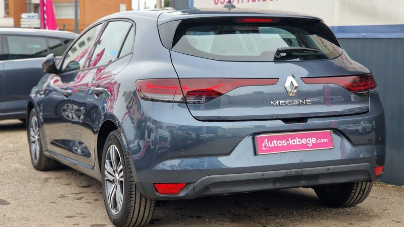 RENAULT MEGANE IV 1.5 L BLUEDCI 115 CH EVOLUTION 2022