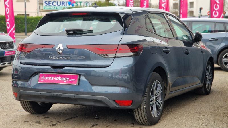 RENAULT MEGANE IV 1.5 L BLUEDCI 115 CH EVOLUTION 2022