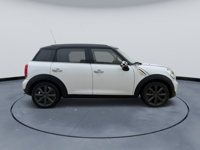 MINI COUNTRYMAN COOPER D 112CH 2011