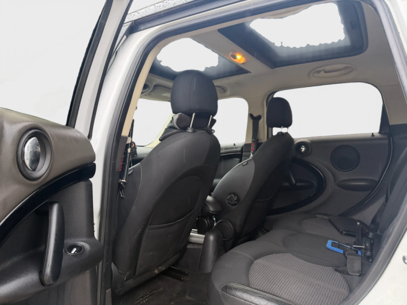 MINI COUNTRYMAN COOPER D 112CH 2011