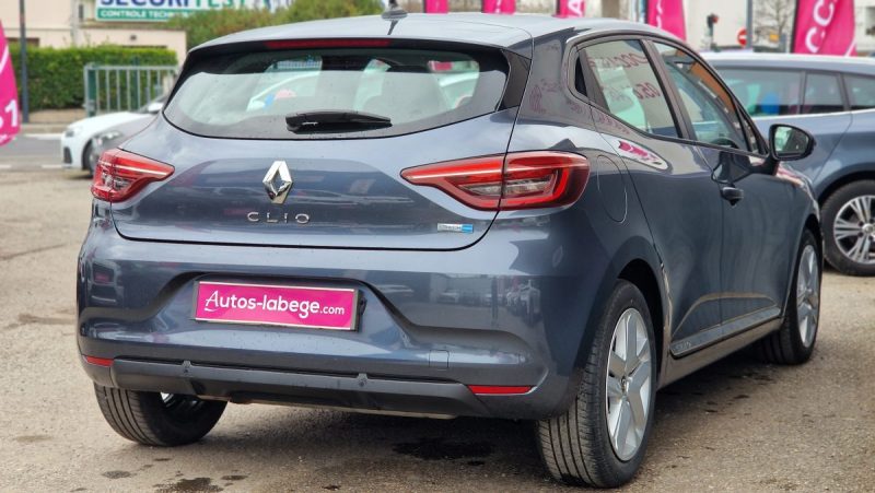 RENAULT CLIO 5 E-TECH FULL HYBRID 145CH BUSINESS 2022