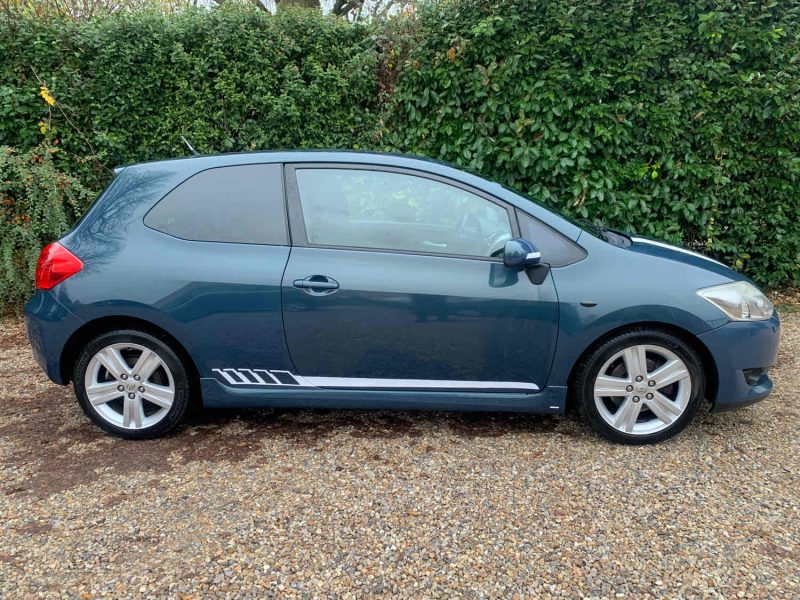 TOYOTA AURIS 2.2 D 2231CM3 177CV  2008