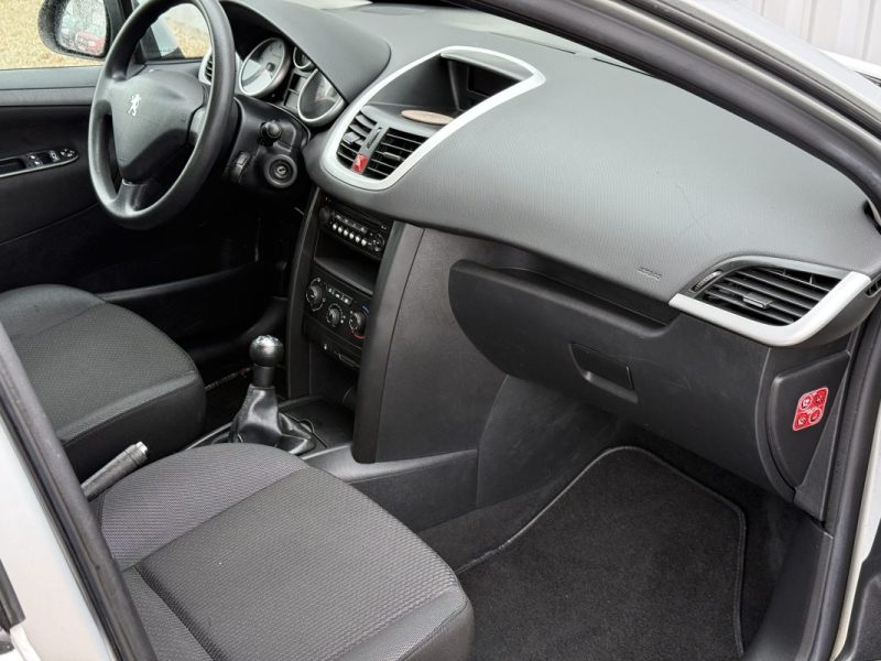 PEUGEOT 207 1.4 HDI FAP 68CV URBAN 2010 116500KM 