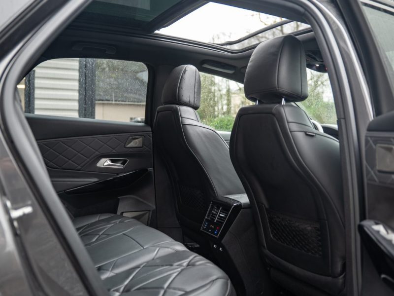 DS DS7 CROSSBACK 2.0 BLUE HDI 180Cv RIVOLI EAT8