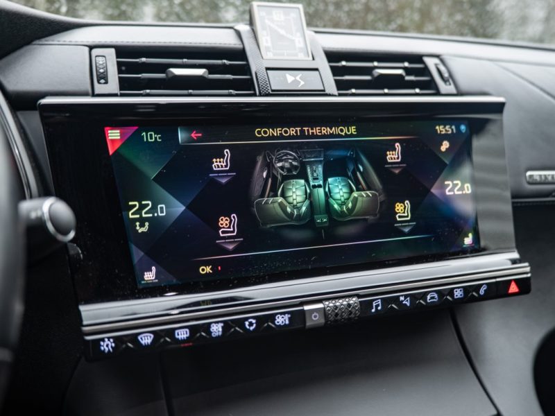 DS DS7 CROSSBACK 2.0 BLUE HDI 180Cv RIVOLI EAT8