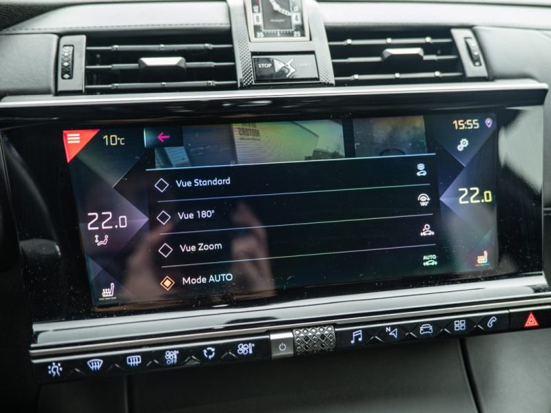 DS DS7 CROSSBACK 2.0 BLUE HDI 180Cv RIVOLI EAT8