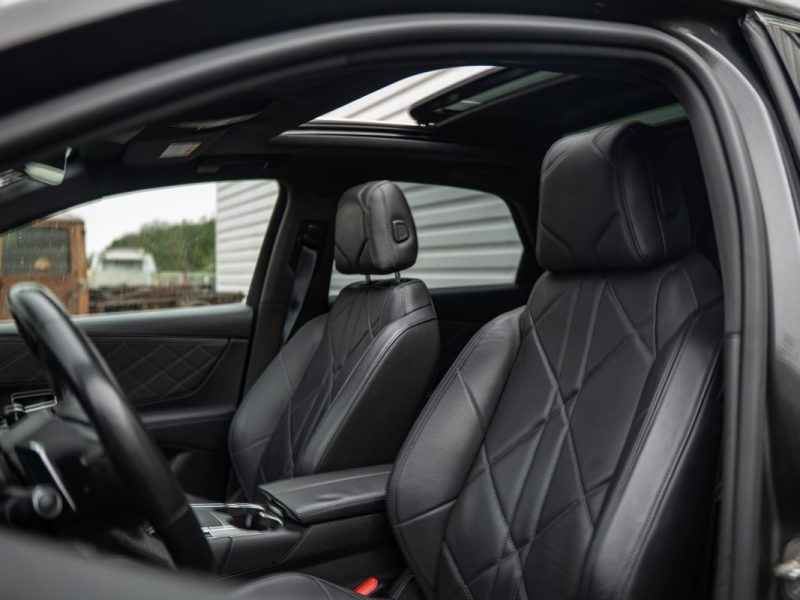 DS DS7 CROSSBACK 2.0 BLUE HDI 180Cv RIVOLI EAT8