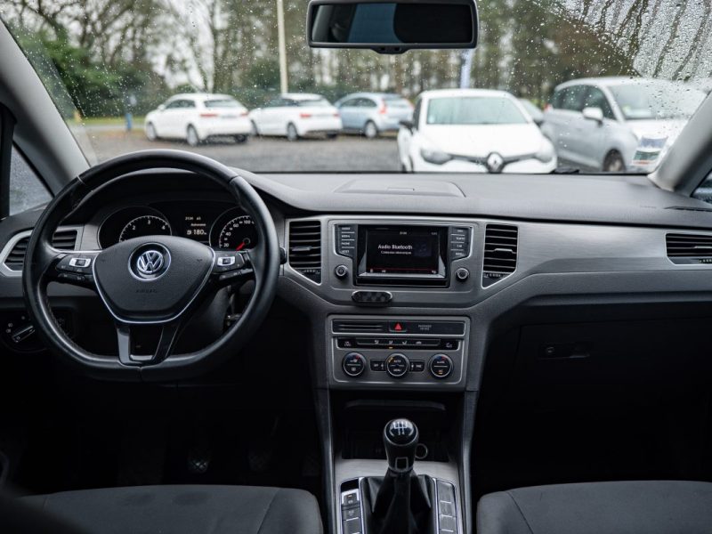 VOLKSWAGEN GOLF SPORTSVAN 1.6 TDI 110Cv