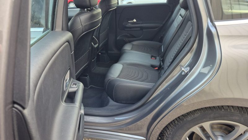 MERCEDES CLASSE B 180 d 116 ch Style Line Edition 7G-DCT