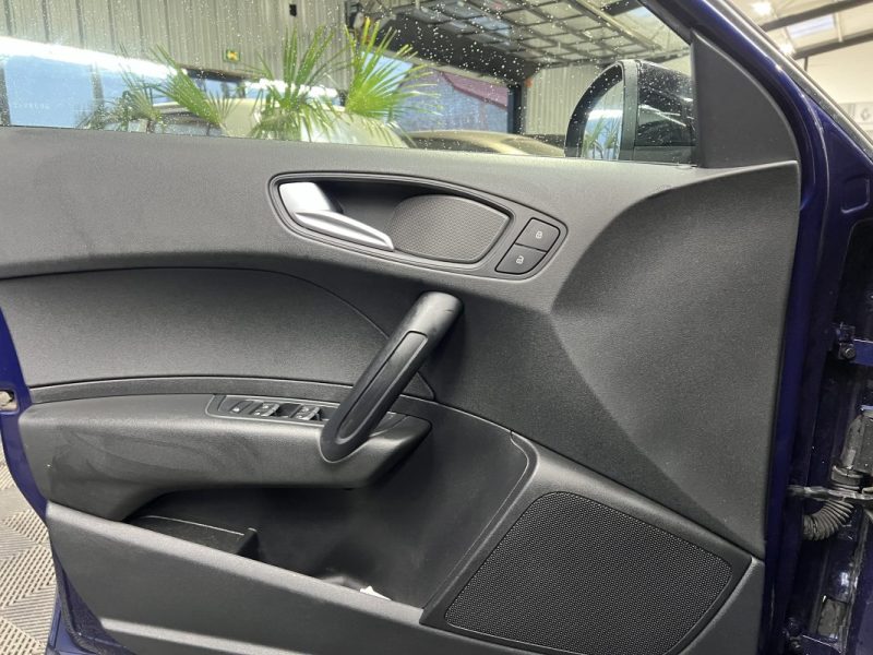 Audi A1 1.0 TFSi 95ch Ultra | 101 000 KM | 2018 | LED | Radars de recul | GPS | Bluetooth