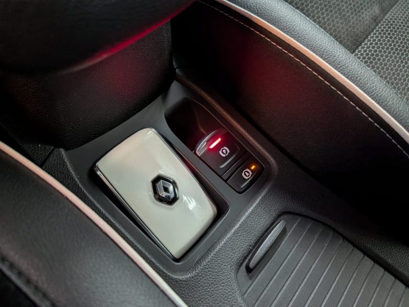 RENAULT CLIO V 1.0 TCE 100CH INTENS