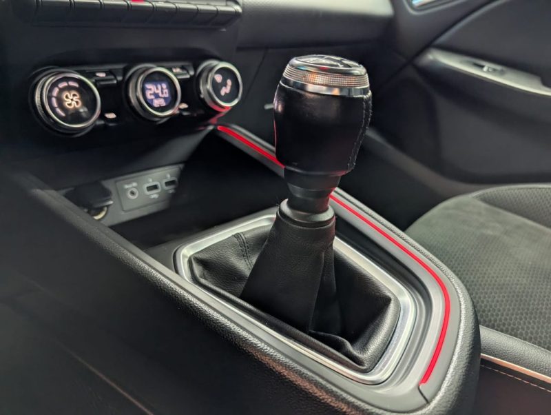 RENAULT CLIO V 1.0 TCE 100CH INTENS