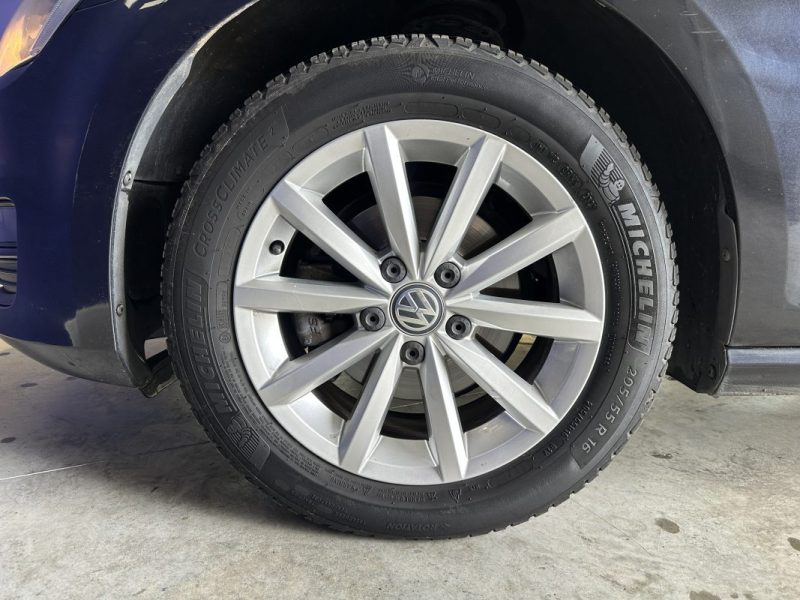 VOLKSWAGEN GOLF VII 7 1.2 TSI 110CV BVM 6 LOUNGE 2016