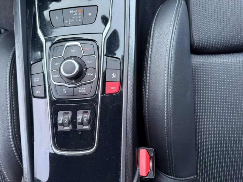 PEUGEOT 508  SW FELINE 