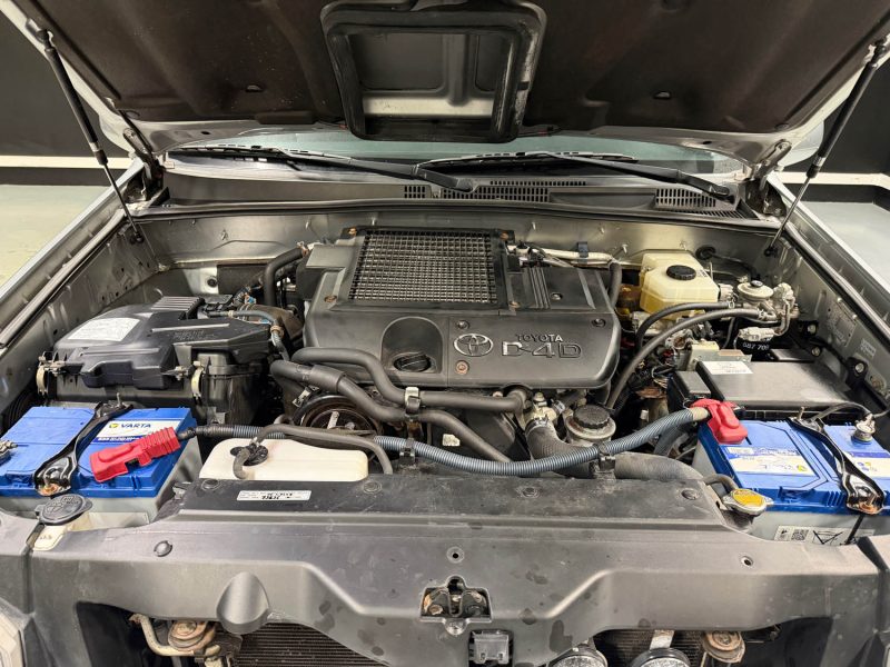 TOYOTA LAND CRUISER 3.0 D-4D 2003