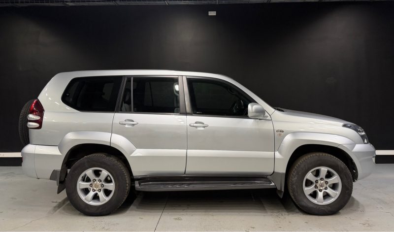 TOYOTA LAND CRUISER 3.0 D-4D 2003