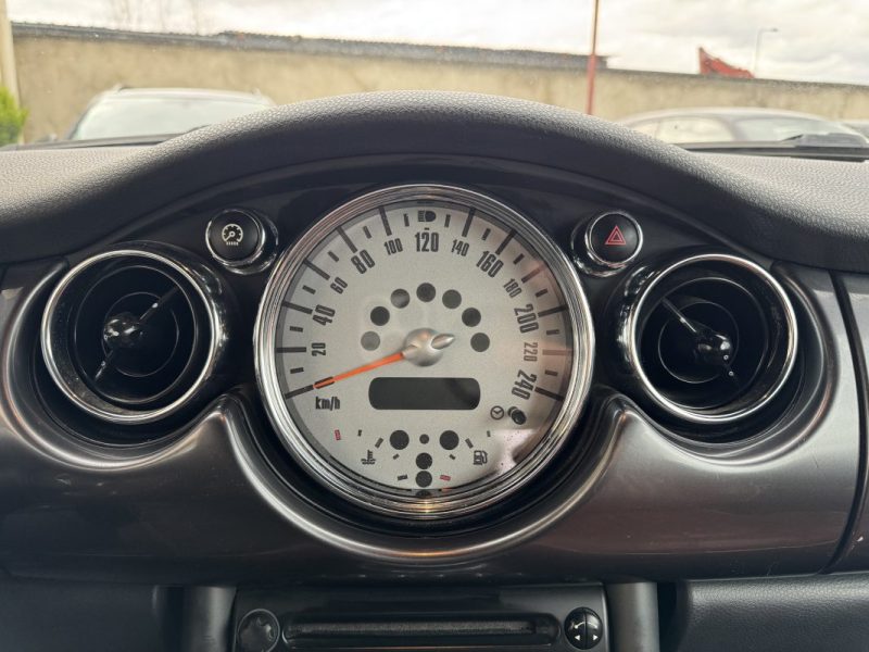 MINI COOPER CABRIO LIMOUSINE  2008