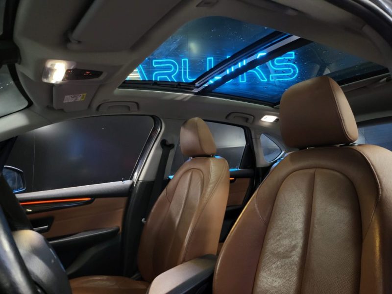 BMW Série 2 216dA LUXURY TOIT OUVRANT